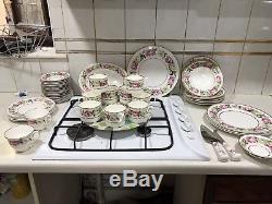 49 x Piece's Of ROYAL WORCESTER'ROYAL GARDEN' Dinner TEA SET Plates Cups