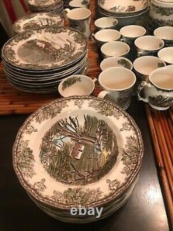 99 Pc Vintage Johnson Bros The Friendly Village China Set Dinner Plates Tea