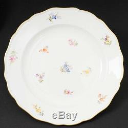 Antique Meissen Porcelain Scattered Flowers Set of 5 Dinner Plates 9.5