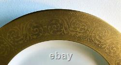 Antique Porcelain 22 K Gold Encrusted Gilt Border Dinner Plate Plates Set of 12