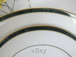 Barely used 47 pc Boots Hanover Green DINNER SERVICE SET for 6. Plates cups etc