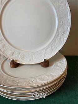Belleek SERENITY Dinner Plates Set of 7 Great Condition
