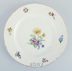 Bing & Grøndahl, Saxon Flower, set of four porcelain dinner plates with flowers