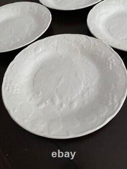 Burgess & Leigh SET OF 4- Strawberry and Grape Leaf Dinner Plates- 9 7/8 in