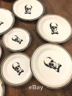 Ciroa Wicked Skull Porcelain Halloween Dinner and Salad Plates Set of 14pcs