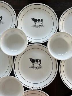 Corelle Annie's Cow 9 Dinner Plates And 3 Cereal Bowls Lot Of 12