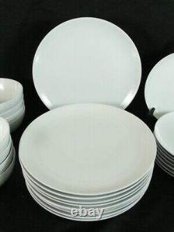 Crate & Barrel White Set of 10 Dinner 11.5 & 8 Salad 8.5 Plates 8 Cereal Bowls