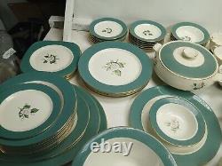 Dinnerware set vintage