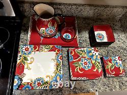 Emily by Home Accents Dinner Set