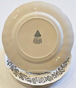 Johnson Brothers MERRY CHRISTMAS Dinner Plate 10 5/8 Made in England SET of 4