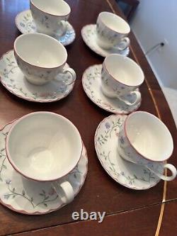 Johnson Brothers Summer Chintz 30 piece set for 6 Made In England