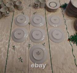 Laura Ashley Holly Wreath 65 Pieces Dinner Set For 12 Guests, 2003