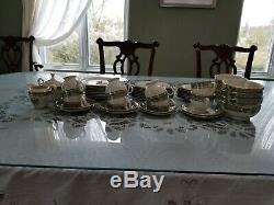 Lenox Autumn Gold Presidential Collection 8 Serving Set Never been used