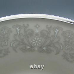 Lenox China Snow Lily Service for Four 20pc Set