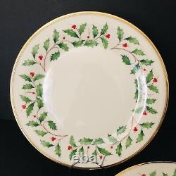 Lenox Holiday Holly & Berry Christmas Dinner Plates 24kt Gold Trim Set of 4 MINT