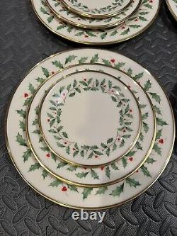 Lenox Holiday Holly Gold Trim Dinner Salad Bread Plates Dishes Set/12 Very Good