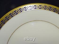 Lenox Tudor Set of 8 Dinner Plates 10 5/8 Blue Gold