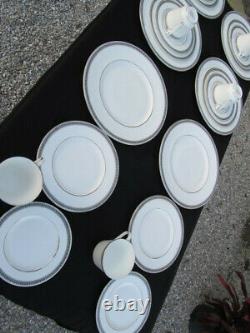 Lot of 6 ROYAL DOULTON RAVENSWOOD 4 PIECE PLACE SETTING Dinner Plates -Tea Cups
