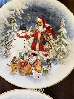 Pottery Barn Nostalgic Christmas Dinner Plates Set Of 4 Santa Train Reindeer