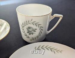 RARE 1950s Eschenbach Bavaria Germany 48pc 8 place Roselyn PERFECT