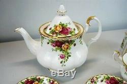 Royal Albert OLD COUNTRY ROSES TEA SET with RARE TEA BAG HOLDERS, GIFT/CANDY BOX