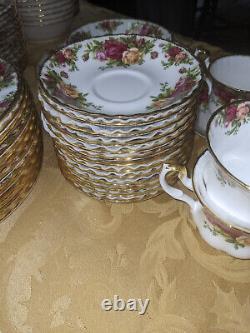 Royal Albert Old Country Roses Fine China Dinnerware 12 6 piece set 72 pieces