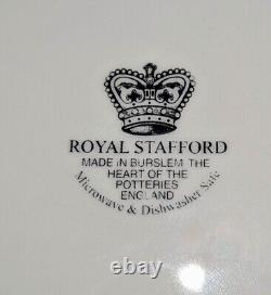 Royal Stafford Joyeux Noel Plate Set x7 Xmas 3 Dinner & 4 Salad Carly Dodsley A+