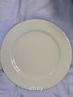 SET OF 17 APILCO France TUILERIES Porcelain Dinner Plates 11 3/4 ALL WHITE