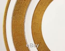 Set 7 Dinner Plate Antique Crown Sutherland China 6000 149 Raised Gold Encrusted