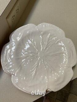 Set Of 4 Cabbage Leaf 12 Charger Plates Made in Portugal For Neman Marcus WHITE