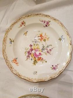 Set Of Four Antique Meissen Floral Scattered Flowers Dinner Plates