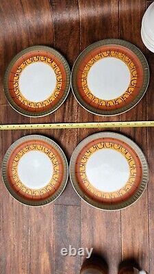 Set Western Cream Stoneware Japan Galaxy #8007 Dinner Plates Retro Vitnage Rare