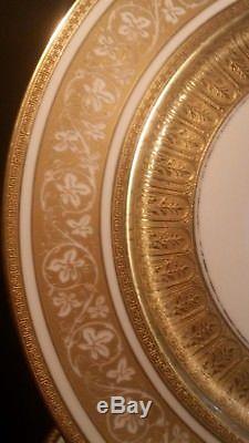Set of 12 Heinrich & Co. Selb Bavaria Gold Encrusted Dinner Plates 11 Porcelain