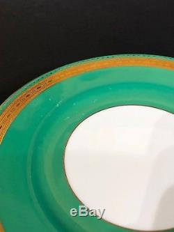 Set of 12 Minton Tatman Chicago Green & Gold Leaf Enameled Dinner Plates 10 1/2