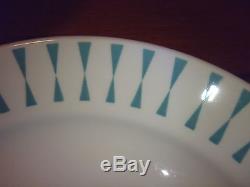 Set of 14 Homer Laughlin restaurant ware white AQUA 8.75 DINNER plates vintage
