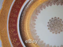 Set of 4 Gold Encrusted Raised Scroll Burgundy Wide Rim Dinner Plates Mint 10.5
