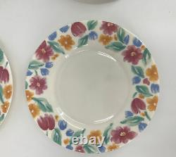 Set of 8 Arcopal France Dinner Plates Floride Floral Print
