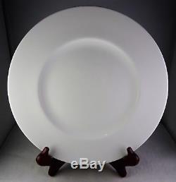 Set of Eight Wedgwood Bone China White 501054 Dinner Plates