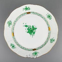 Set of Six Herend Chinese Bouquet Green Dinner Plates #524/AV