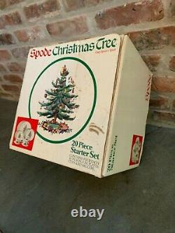 Spode Christmas Tree 20 Piece Starter Set with Dinner & Salad Plates, Cups Saucers
