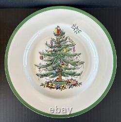 Spode Christmas Tree Dinner Plates 10 1/2 Set Of 6