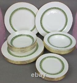 Superb vintage Royal Doulton green Rondelay Dinner Set Service 6 plates bowls