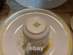 Vintage Corelle APRIL dinnerware Set Yellow flowers platter plate bowl mug 21pc