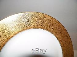 Vintage Czechoslovakia Wide Ornate Gold Rim Dinner Plates 10 3/4 Set Of Five