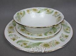 Vintage Duchess Greensleeves Dinner Service / Set for 6. Plates cups. Anemone