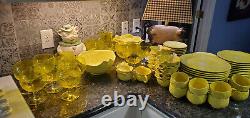 Vintage Portugal Yellow Cabbage dinnerware set for 12