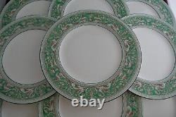Vintage Set 12 Wedgwood FLORENTINE GREEN DINNER PLATES
