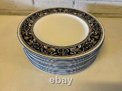 Vintage Wedgwood Florentine Dark Blue & Gold Porcelain Set of 12 Dinner Plates
