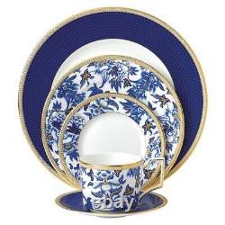 Wedgwood 5-Piece Hibiscus China Dinner Plate Place Setting Set 22 Carat gold