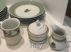 Wedgwood English Cottage Coll, Mist With Green Rim. Set of 6D, 5S, 6B, 6C, S&C